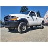 Image 2 : A6 --  2001 FORD F350 SRW SUPERDUTY 4X4, White, 331403 KM  "NO RESERVE"