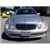 Image 5 : C1 --  2004 MERCEDES E320, Green, 214716 KM
