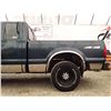 Image 29 : H5 --  1999 FORD F250 EXT CAB 4X4, Green, 332664 KM