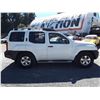 Image 12 : E5 --  2009 NISSAN XTERRA OFF ROAD 4X4, White, 191881 MILES