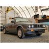 Image 8 : 0O --  1988 BMW 325I CONVERTIBLE, Grey, 208182 KM