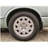 Image 24 : 0J --  2000 JAGUAR XJ8, Green, 185547 KM - No Reserve