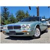 Image 3 : 0J --  2000 JAGUAR XJ8, Green, 185547 KM - No Reserve