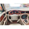 Image 93 : 0J --  2000 JAGUAR XJ8, Green, 185547 KM - No Reserve