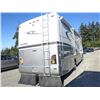Image 13 : 0C --  2006 FORD F550 SIMBA MOTORHOME, White, 40313 MILES