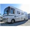 Image 20 : 0C --  2006 FORD F550 SIMBA MOTORHOME, White, 40313 MILES