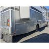 Image 28 : 0C --  2006 FORD F550 SIMBA MOTORHOME, White, 40313 MILES