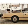 Image 46 : 0Z --  1975 FORD THUNDERBIRD, Yellow, 56146 MILES TMU KM