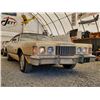 Image 9 : 0Z --  1975 FORD THUNDERBIRD, Yellow, 56146 MILES TMU KM