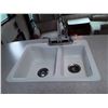 Image 128 : 0A --  2009 TANGO VELLAGIO 5TH WHEEL, WHITE