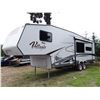 Image 141 : 0A --  2009 TANGO VELLAGIO 5TH WHEEL, WHITE