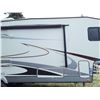 Image 21 : 0A --  2009 TANGO VELLAGIO 5TH WHEEL, WHITE