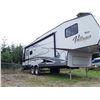 Image 65 : 0A --  2009 TANGO VELLAGIO 5TH WHEEL, WHITE