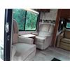 Image 79 : 0A --  2009 TANGO VELLAGIO 5TH WHEEL, WHITE