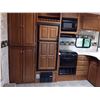 Image 90 : 0A --  2009 TANGO VELLAGIO 5TH WHEEL, WHITE
