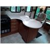 Image 92 : 0A --  2009 TANGO VELLAGIO 5TH WHEEL, WHITE