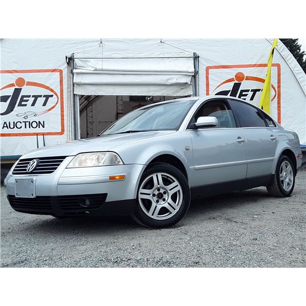 A10 --  2001 VW PASSAT GLX 4MOTION, Grey, 151940 MILES