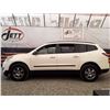 Image 21 : H1 --  2015 CHEVROLET TRAVERSE LS AWD, White, 241675 KM