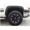 Image 36 : F6 --  2003 CHEVROLET SILVERADO 2500 HD CREW CAB 4X4, White, 362948 KM