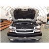 Image 43 : F6 --  2003 CHEVROLET SILVERADO 2500 HD CREW CAB 4X4, White, 362948 KM