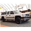 Image 9 : F6 --  2003 CHEVROLET SILVERADO 2500 HD CREW CAB 4X4, White, 362948 KM