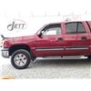 Image 26 : G1 --  2005 CHEVROLET SILVERADO K1500 CREW CAB 4X4, Red, 255456 KM