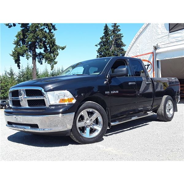 F3 --  2010 DODGE RAM 1500 CREW CAB 4X4, Black, 192028 KM