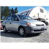 Image 8 : B4 --  2002 TOYOTA ECHO, Silver, 227595 KM