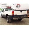 Image 17 : A12I --  2000 GMC SIERRA 2500 REG CAB LONG BOX, White, 231140 KM