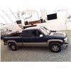 Image 9 : A12E --  2000 CHEVROLET SILVERADO EXT CAB 4X4, Blue, 345172 KM  "NO RESERVE"