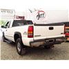 Image 17 : A12G --  2000 GMC SIERRA 2500 EXT CAB 4X4, White, 394534 KM   "NO RESERVE"