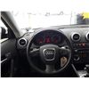 Image 75 : D6 --  2006 AUDI A3 TURBO SPORT, Black, 237280 KM