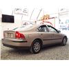 Image 10 : A12D --  2004 VOLVO S60, Grey, 342129 KM