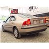 Image 14 : A12D --  2004 VOLVO S60, Grey, 342129 KM