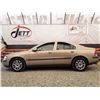 Image 16 : A12D --  2004 VOLVO S60, Grey, 342129 KM
