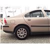 Image 26 : A12D --  2004 VOLVO S60, Grey, 342129 KM