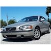 Image 2 : A12D --  2004 VOLVO S60, Grey, 342129 KM