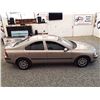 Image 9 : A12D --  2004 VOLVO S60, Grey, 342129 KM