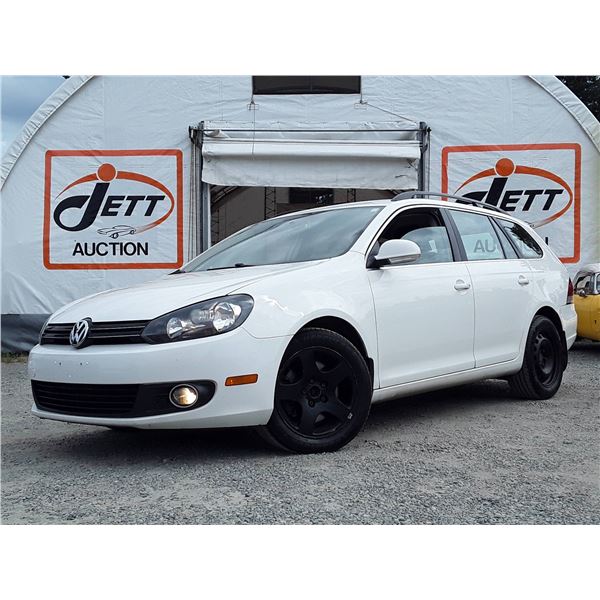 J2 --  2011 VW GOLF TDI , White, 163956 KM