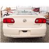 Image 13 : A12J --  2008 BUICK LKUCERVE CX, White, 254372 KM  "NO RESERVE"