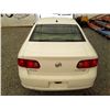 Image 14 : A12J --  2008 BUICK LKUCERVE CX, White, 254372 KM  "NO RESERVE"