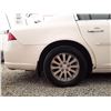 Image 28 : A12J --  2008 BUICK LKUCERVE CX, White, 254372 KM  "NO RESERVE"