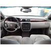 Image 54 : A12J --  2008 BUICK LKUCERVE CX, White, 254372 KM  "NO RESERVE"