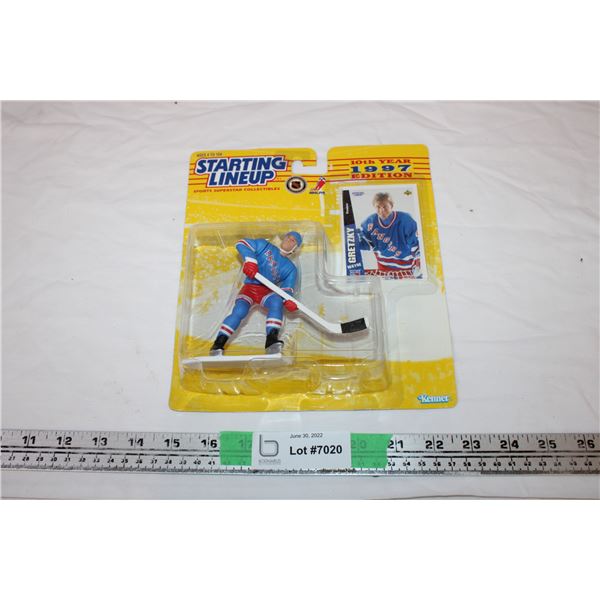 Gretzky Collectible Figure