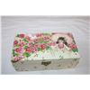 Image 4 : Vintage Music Jewelry Box