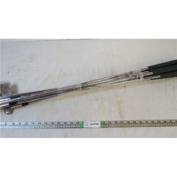 Northwestern golf clubs 1 and 3 wood 3,5,6,7,8,9 irons,