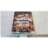 Image 1 : Top 100 pro wrestlers hardcover book