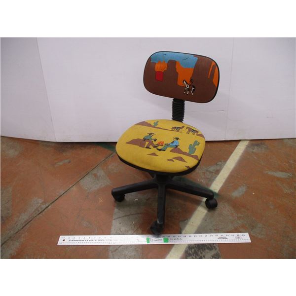 *childs chair (western theme)