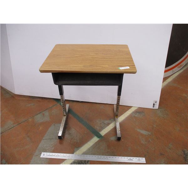 *26x20 school desk