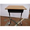 Image 2 : *26x20 school desk